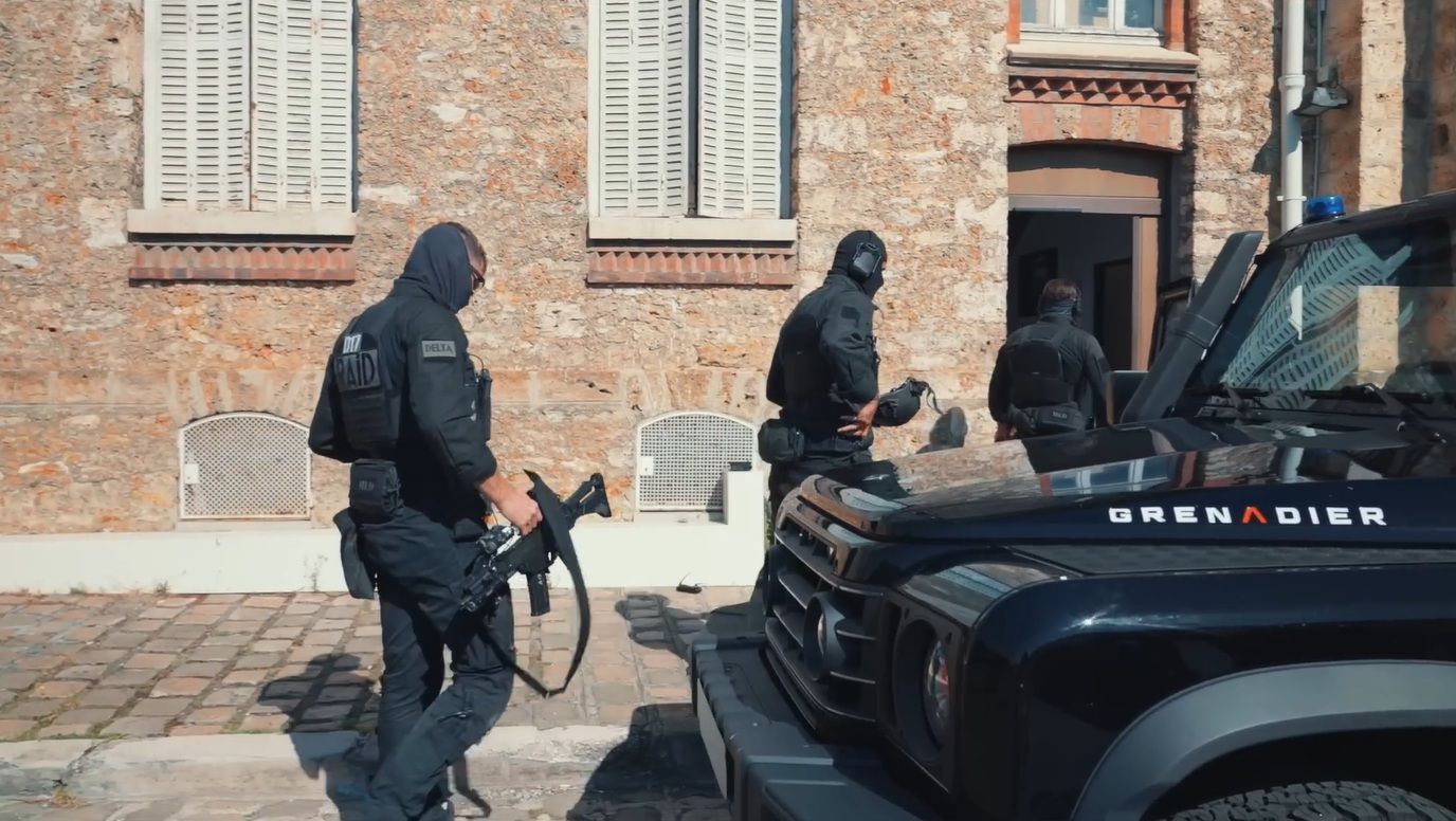 Grenadier RAID.jpg